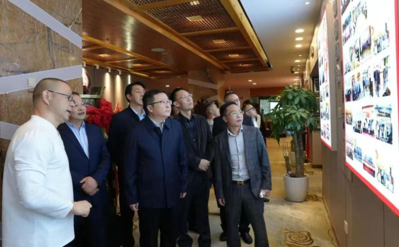 cf0b111a08c5c74a65ae81799090eb1e.jpg 22.jpg